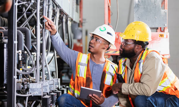Best Commercial Electrician Services  in Upper Brookville, NY
